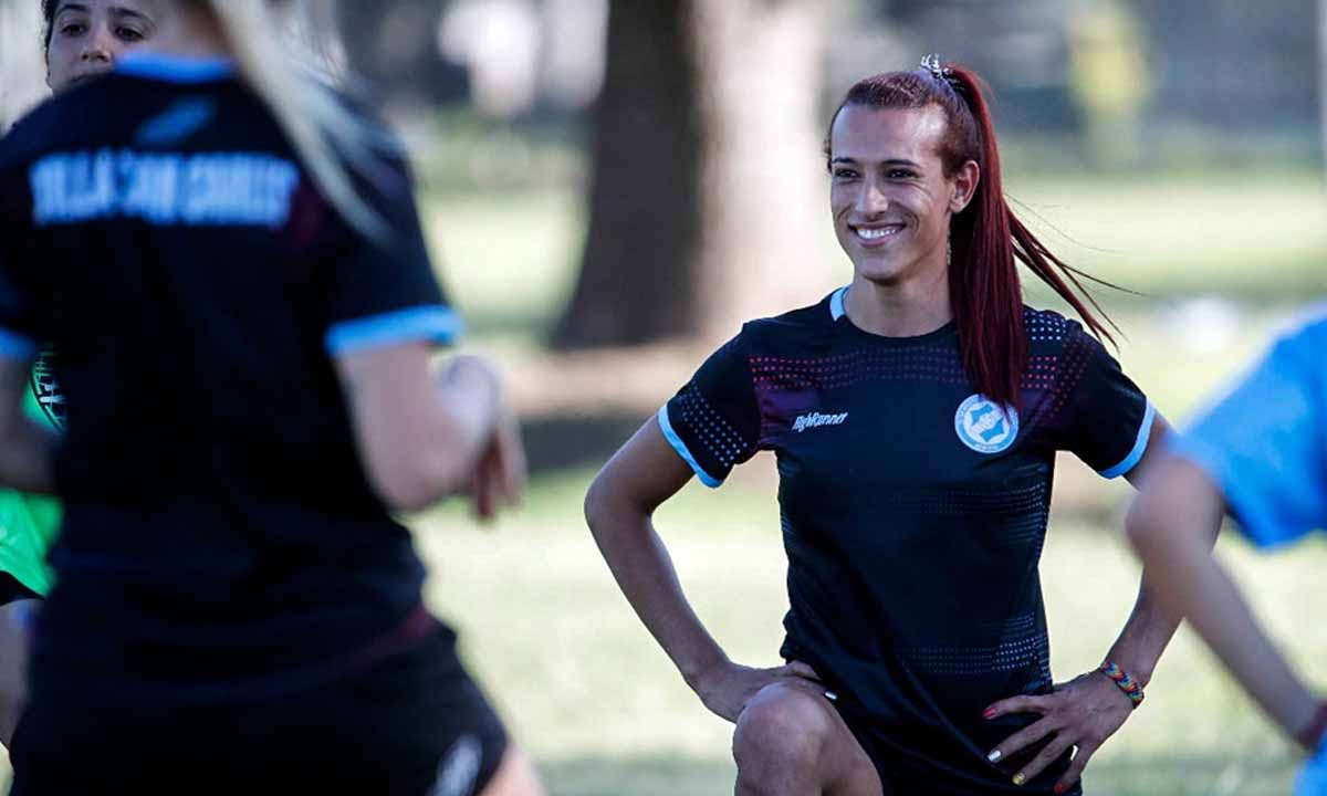 Mara Gómez, una futbolista trans en la primera categoría del fútbol  femenino - La Brújula 24